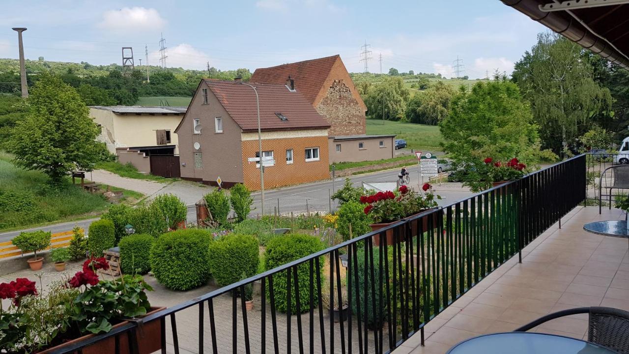 Pension Villaggio Mertesheim Exterior photo